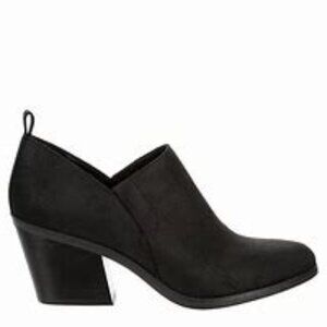 SIZE:10M X APPEAL NATALIE BLACK HEELED BOOTIE NET RTL:$59.99